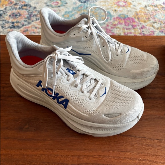 HOKA Bondi 9 - Picture 1 of 4